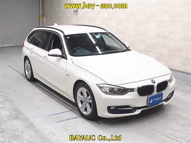BMW 3-SERIES