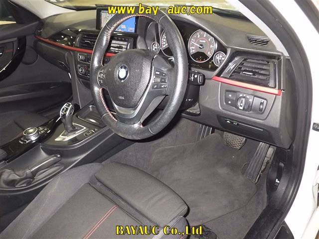 BMW 3-SERIES
