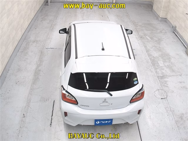 MITSUBISHI MIRAGE