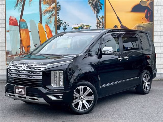 MITSUBISHI DELICA D:5