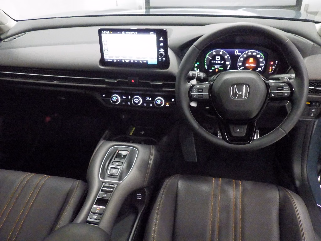 HONDA ZR-V