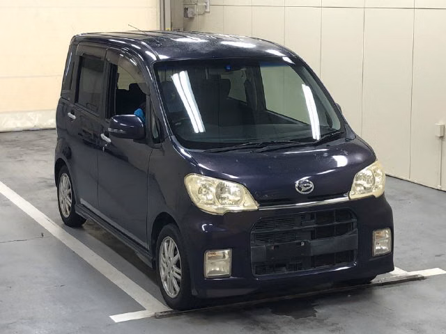 DAIHATSU TANTO EXE
