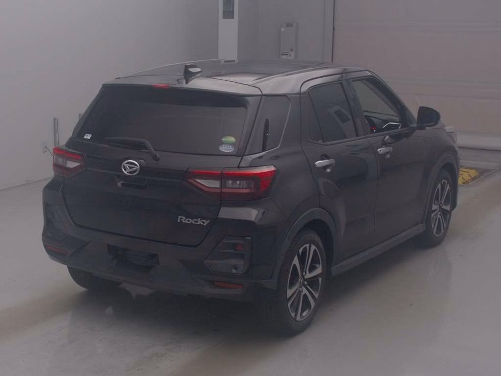 DAIHATSU ROCKY