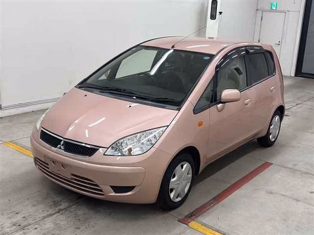 MITSUBISHI COLT