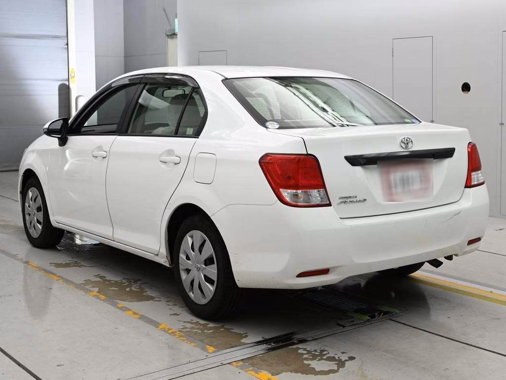 TOYOTA COROLLA AXIO