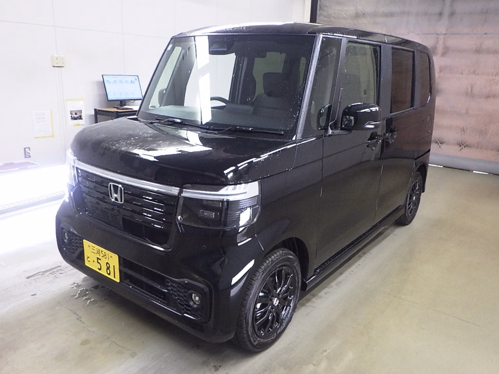 HONDA N-BOX