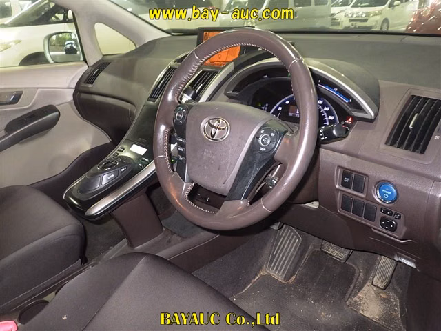 TOYOTA SAI