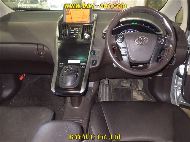 TOYOTA SAI