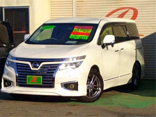 NISSAN ELGRAND