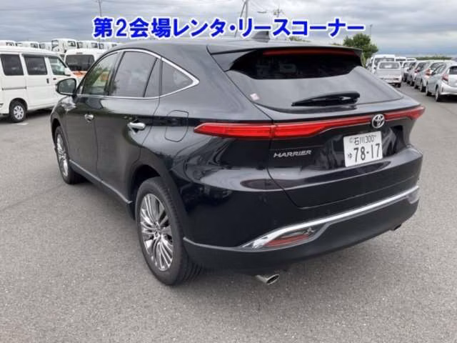 TOYOTA HARRIER