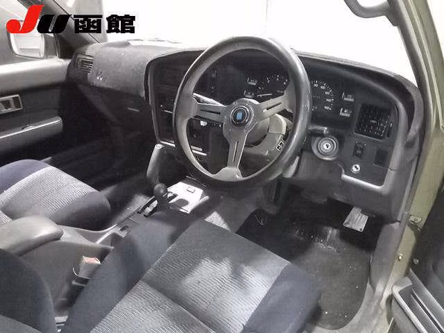 TOYOTA HILUX SURF