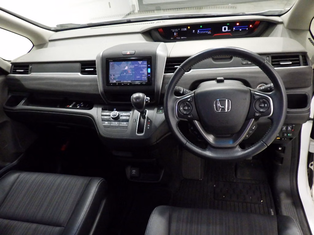 HONDA FREED+