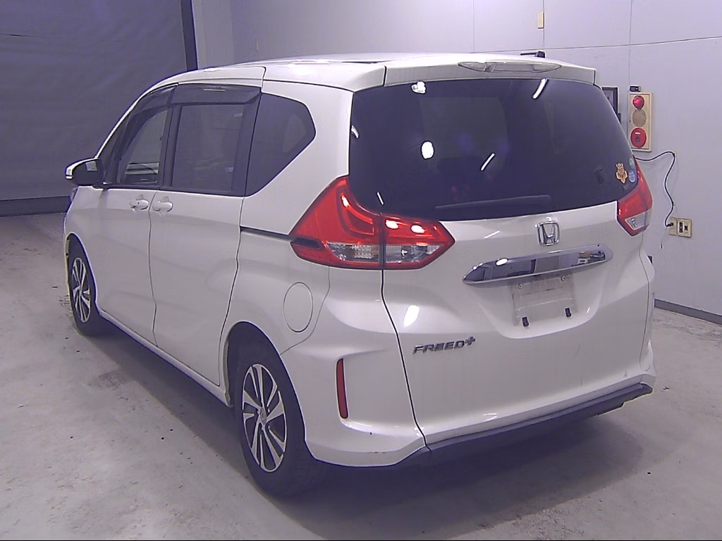 HONDA FREED+