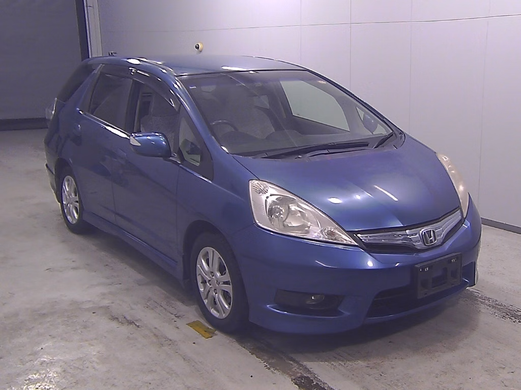 HONDA FIT SHUTTLE