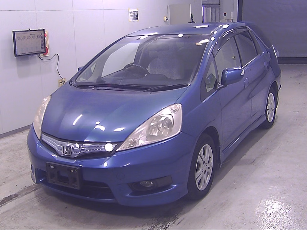 HONDA FIT SHUTTLE