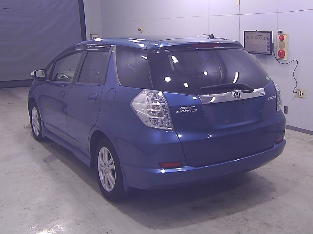 HONDA FIT SHUTTLE