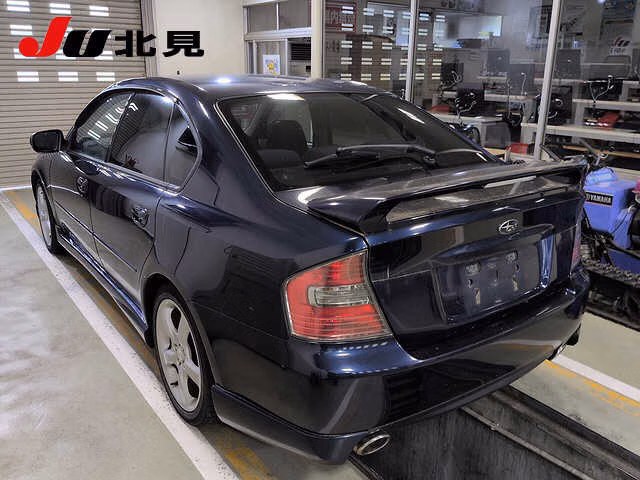 SUBARU LEGACY B4