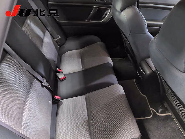 SUBARU LEGACY B4