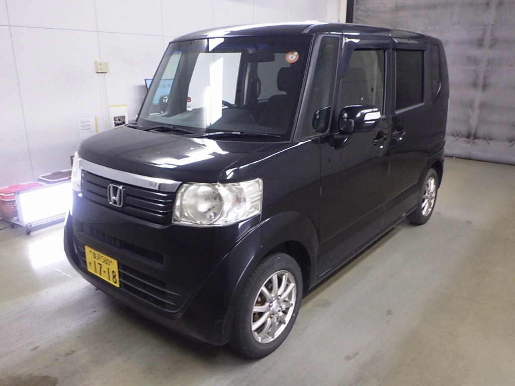 HONDA N-BOX