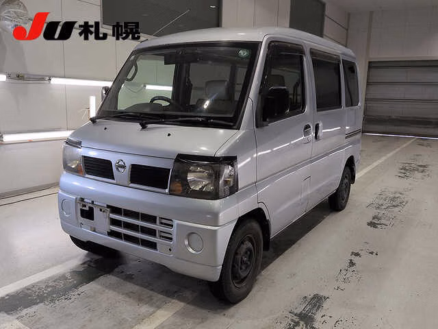 NISSAN CLIPPER