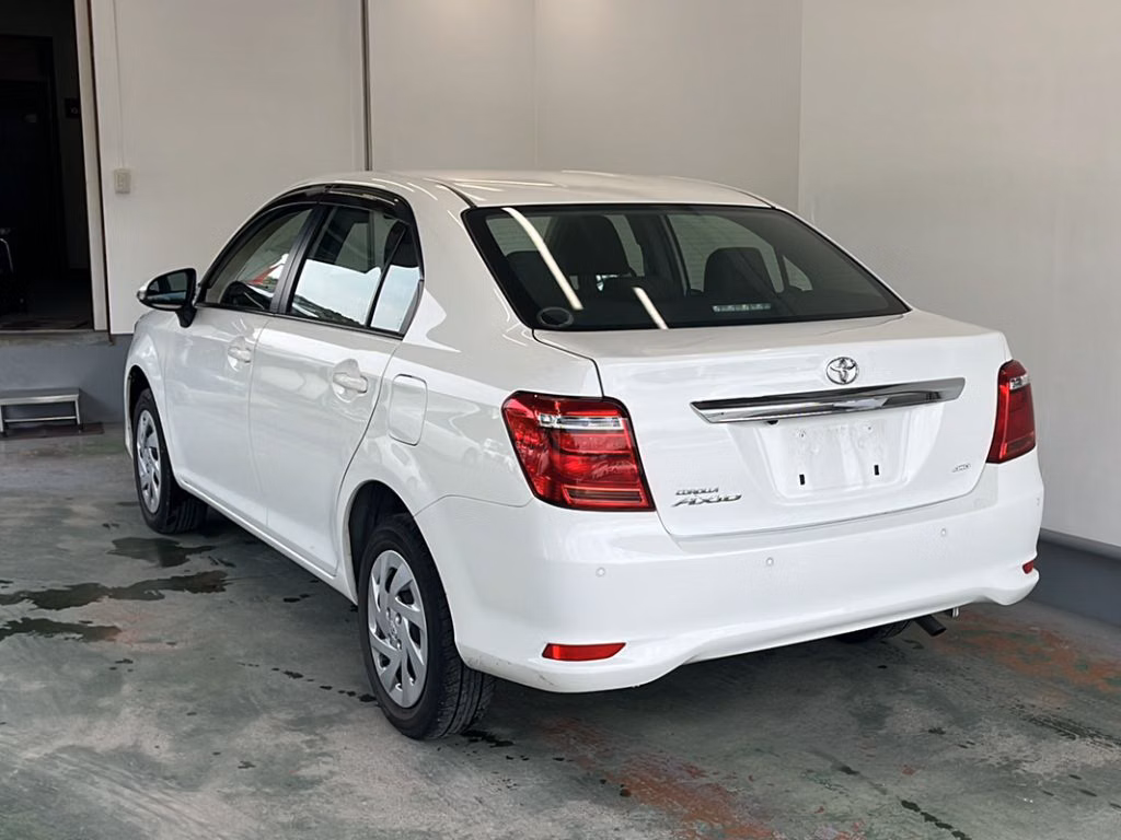 TOYOTA COROLLA AXIO