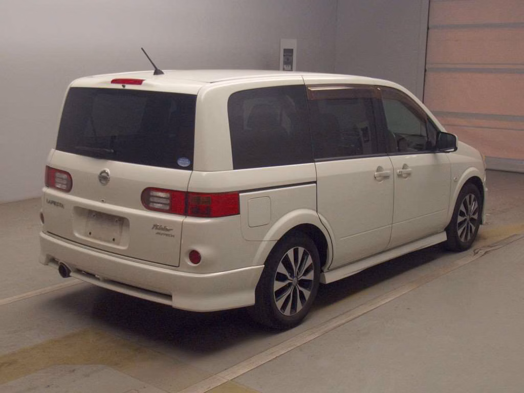 NISSAN LAFESTA