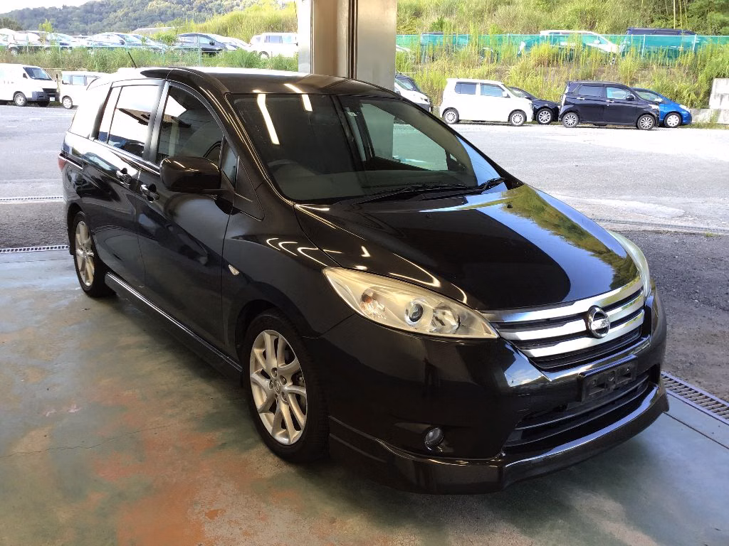 NISSAN LAFESTA