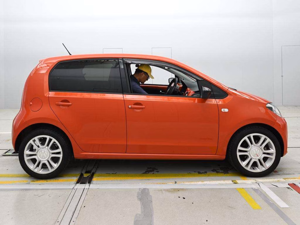 VOLKSWAGEN UP!