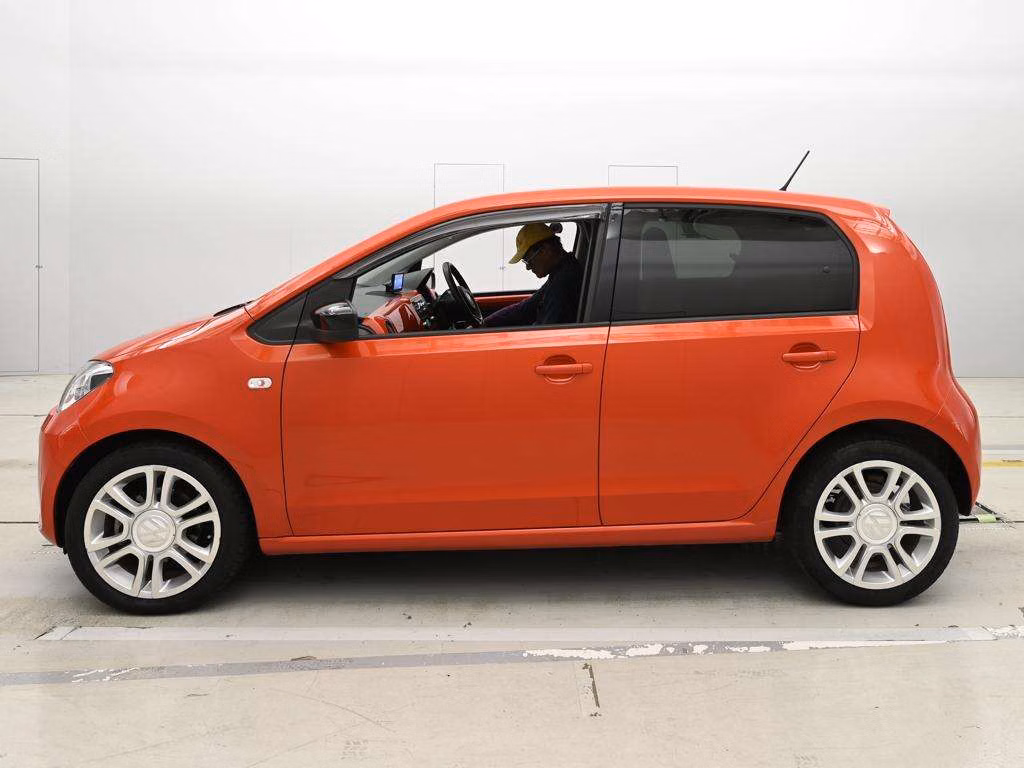 VOLKSWAGEN UP!