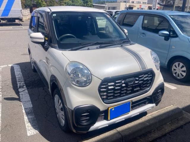 DAIHATSU CAST