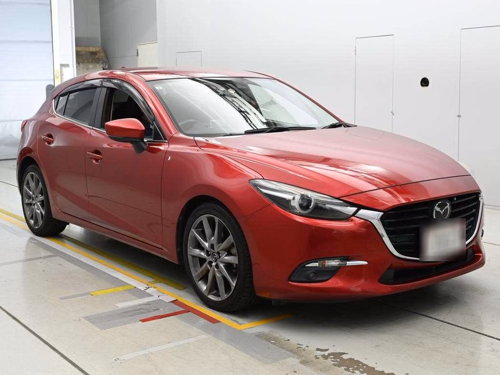 MAZDA AXELA
