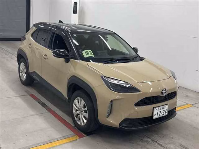 TOYOTA YARIS CROSS