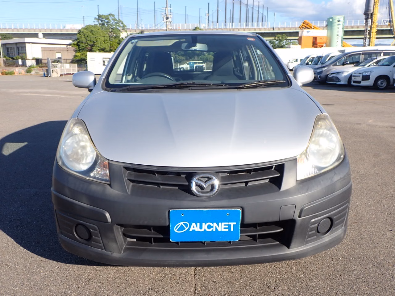 MAZDA FAMILIA