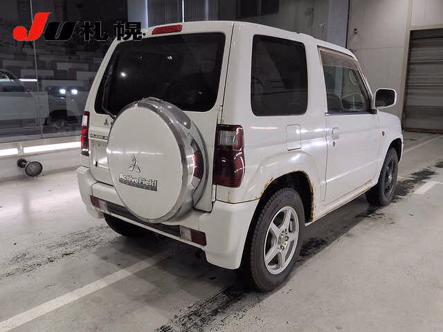 MITSUBISHI PAJERO MINI