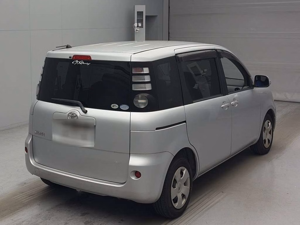 TOYOTA SIENTA