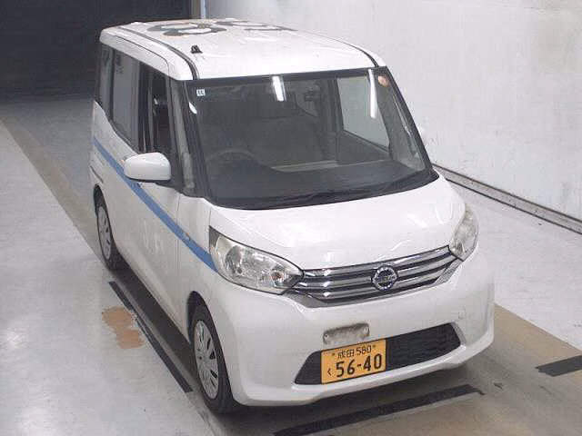 NISSAN DAYZ ROOX