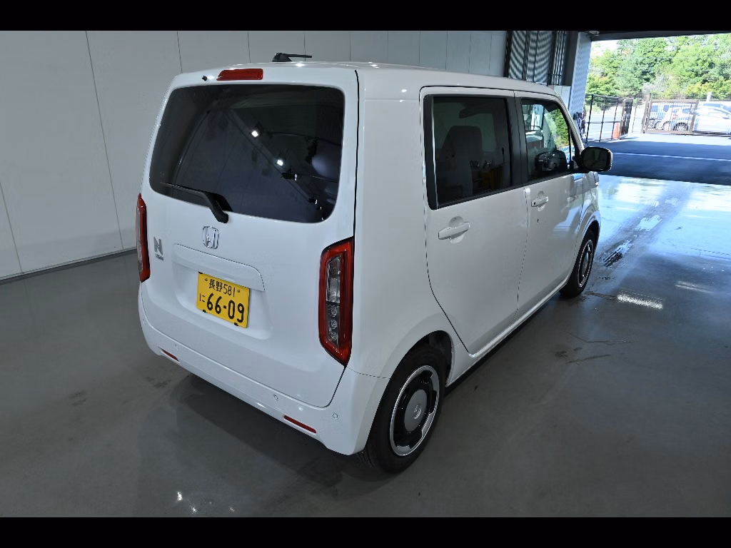 HONDA N-WGN