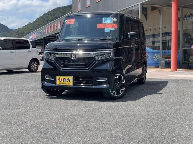 HONDA N-BOX