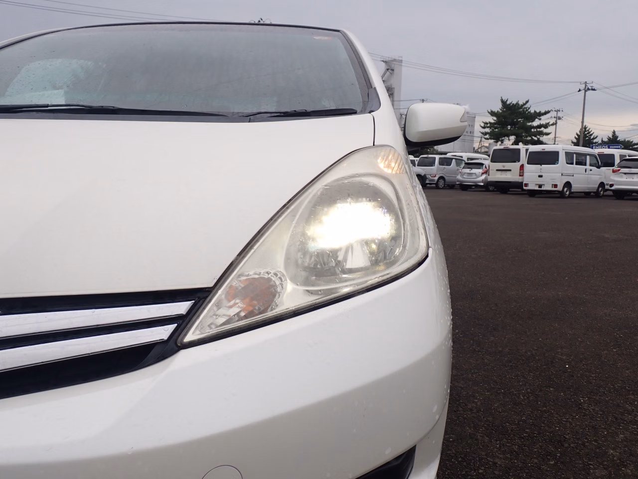 HONDA FIT SHUTTLE
