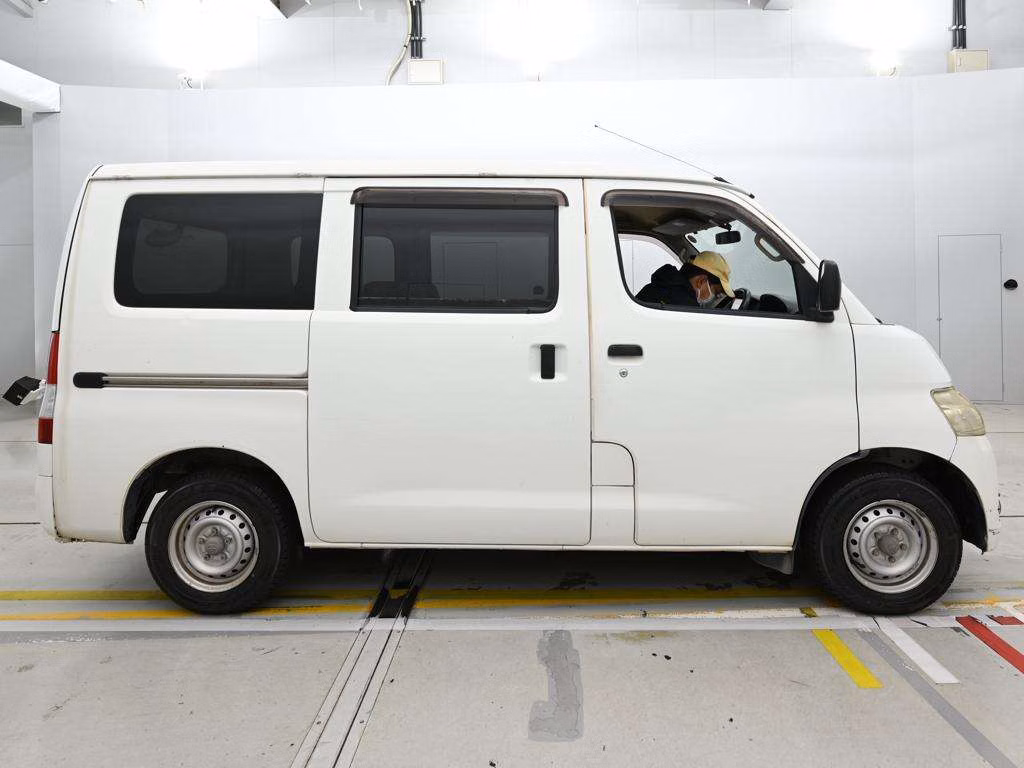 TOYOTA LITE ACE