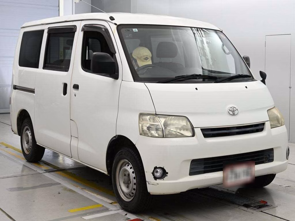 TOYOTA LITE ACE