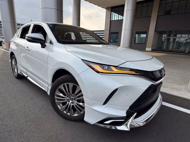 TOYOTA HARRIER