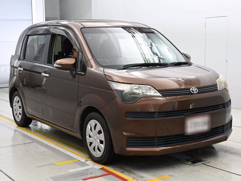 TOYOTA SPADE