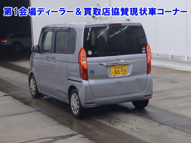 HONDA N-BOX