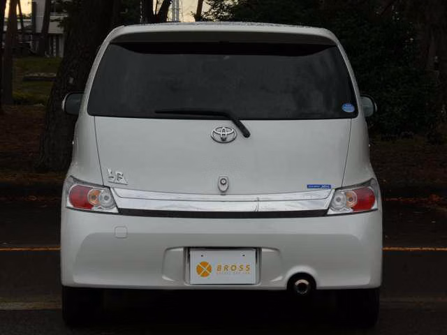 TOYOTA BB