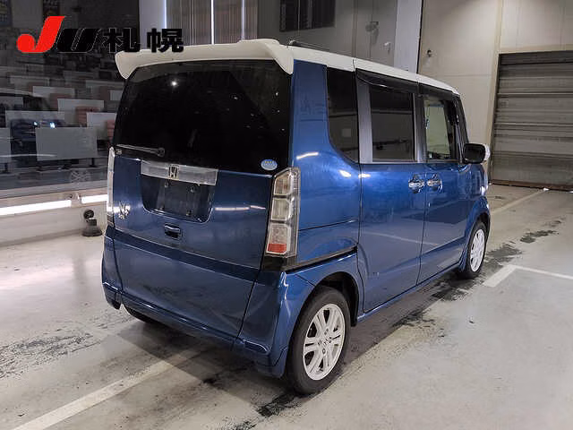 HONDA N-BOX+