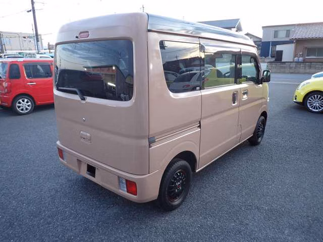 NISSAN NV100 CLIPPER