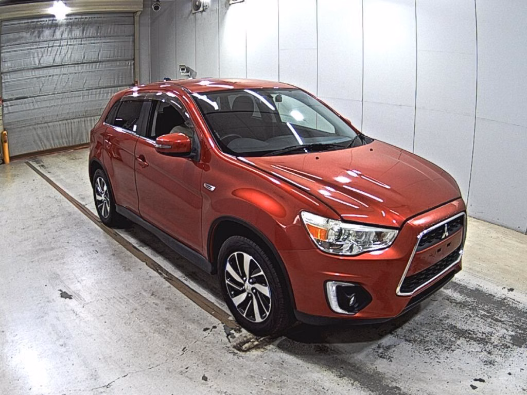 MITSUBISHI RVR