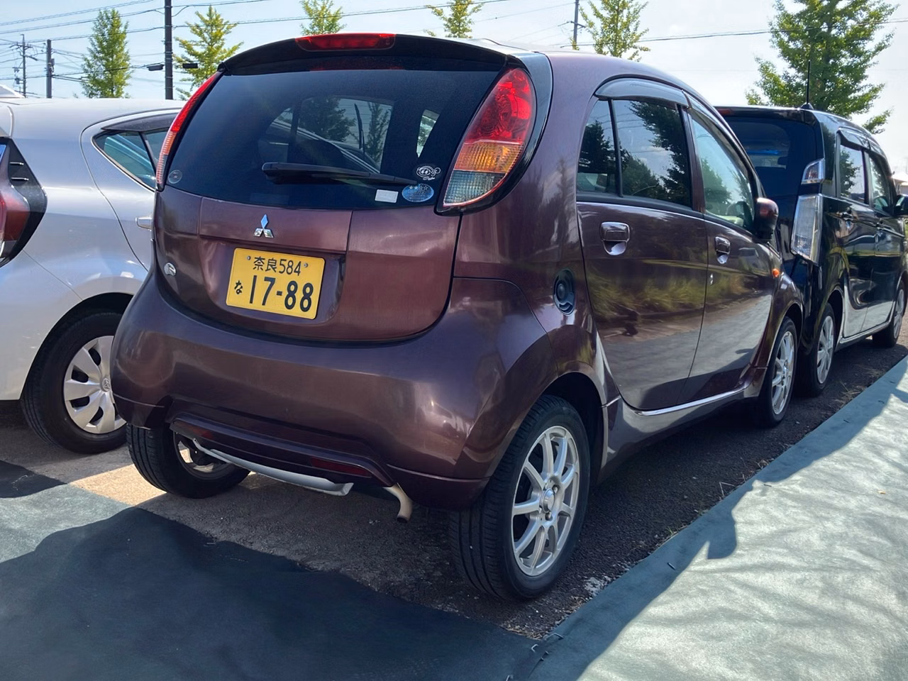 MITSUBISHI I