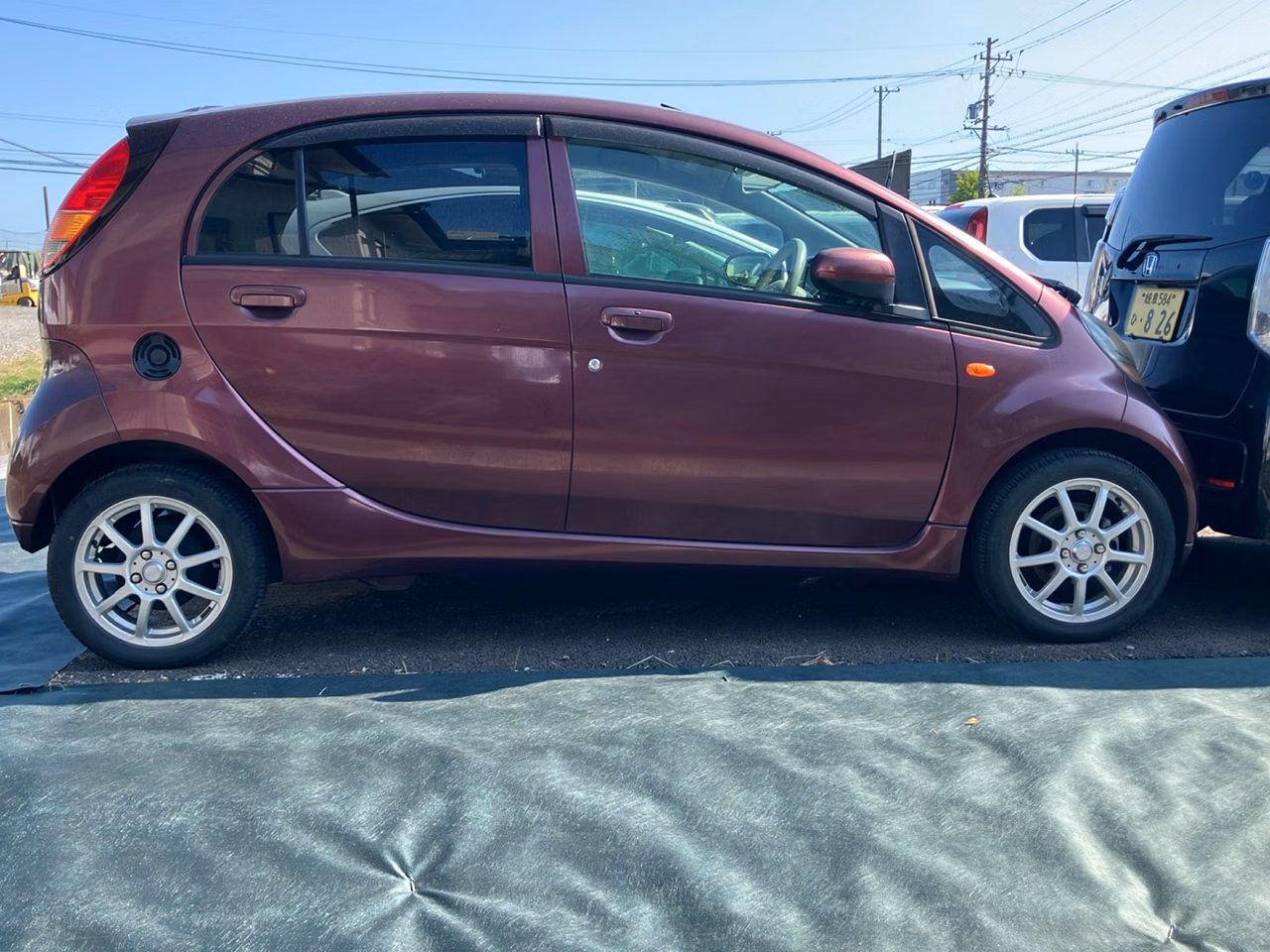 MITSUBISHI I